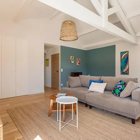 Apartmán With Large Terrace Elegant Cozy Haven