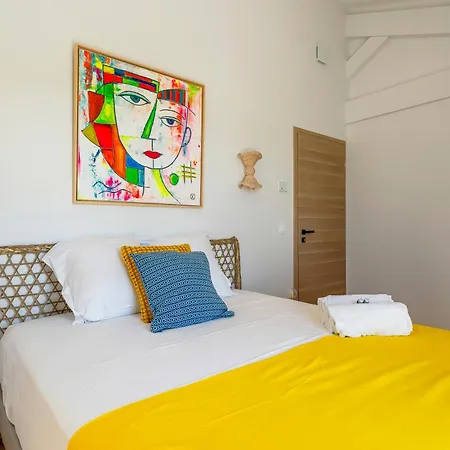 With Large Terrace Elegant Cozy Haven Apartment Loyettes