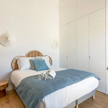 With Large Terrace Elegant Cozy Haven * Loyettes